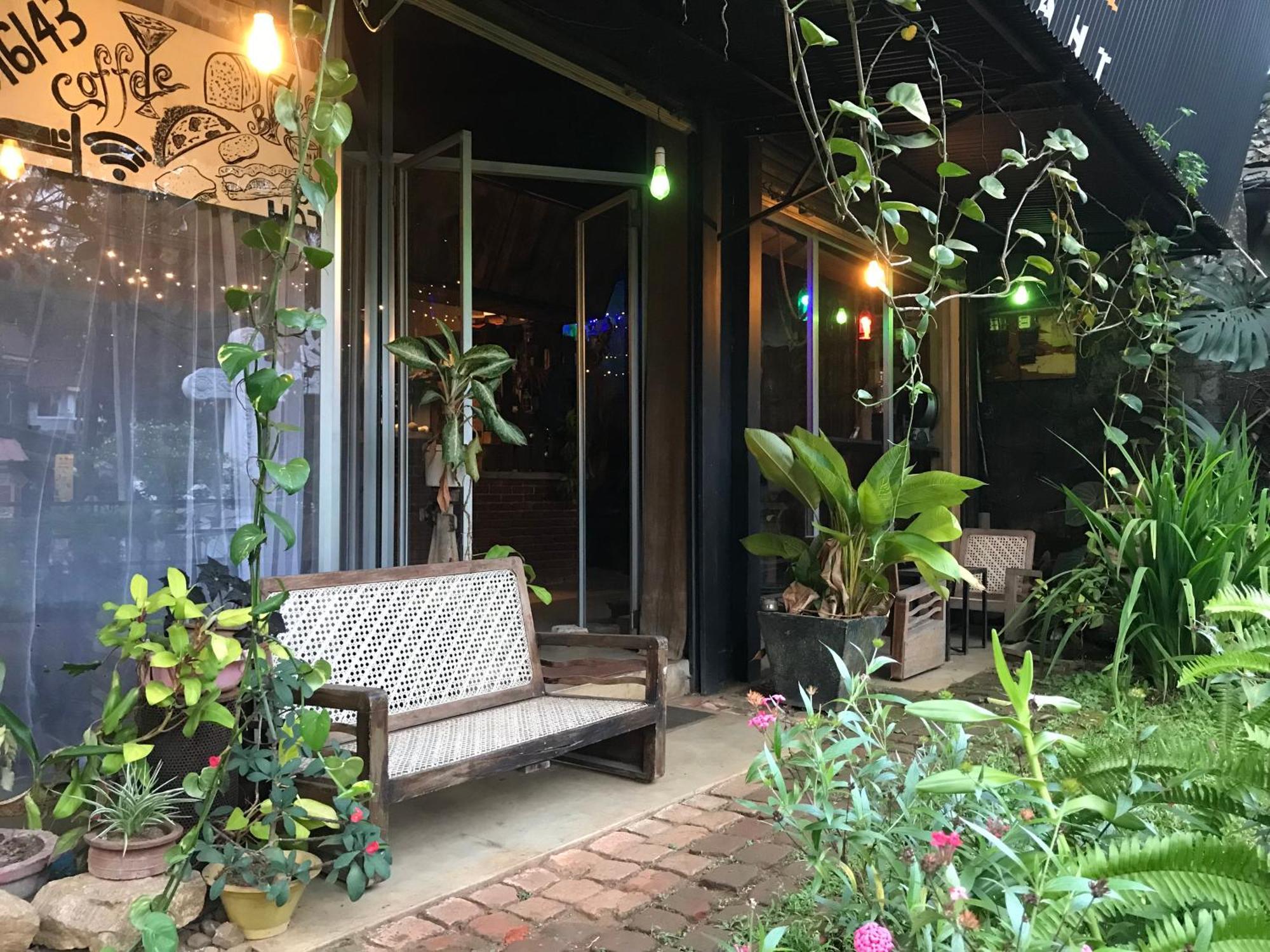 La Pinchi " Pinchi'S Bed " Hotel Gampola Exterior photo